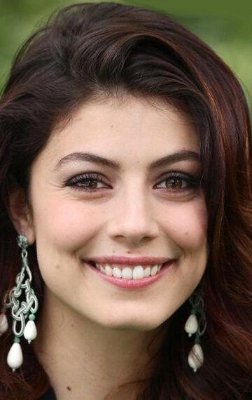 Alessandra Mastronardi