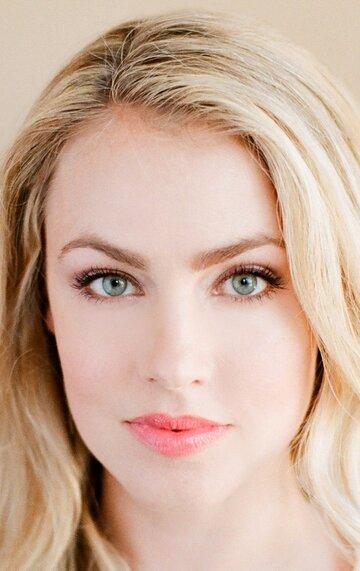 Amanda Schull