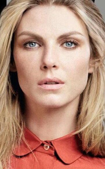 Angela Lindvall