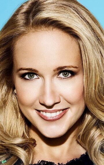 Anna Camp