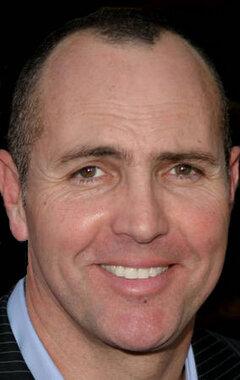 Arnold Vosloo