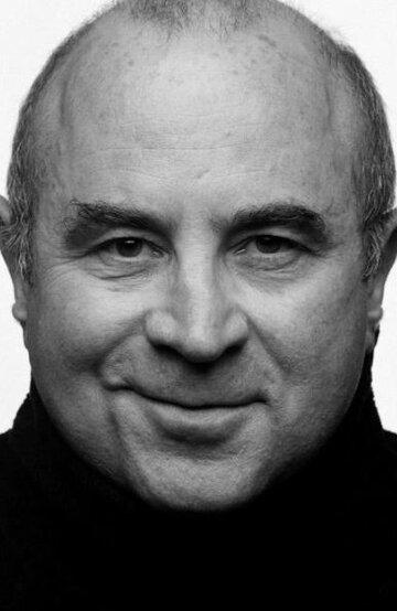 Bob Hoskins