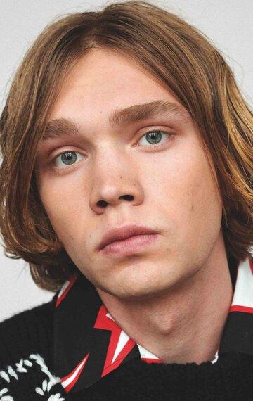 Charlie Plummer