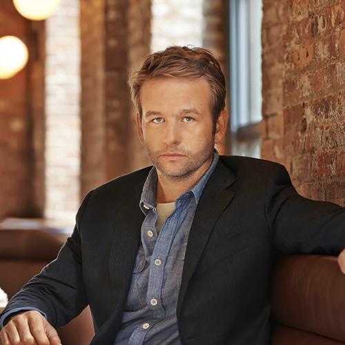 Dallas Roberts