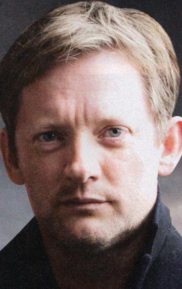 Douglas Henshall