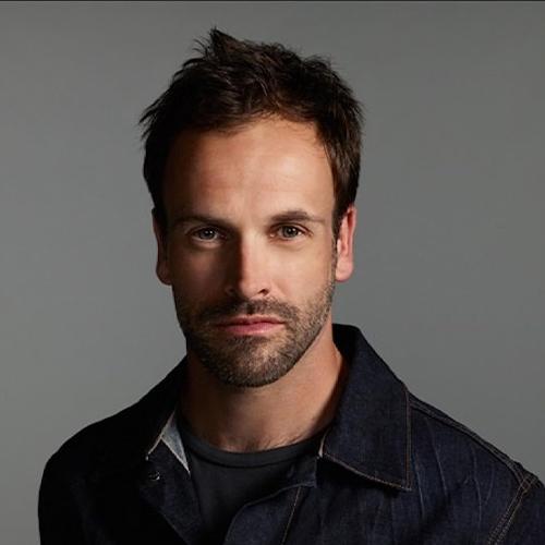 Jonny Lee Miller