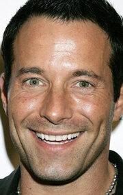 Johnny Messner