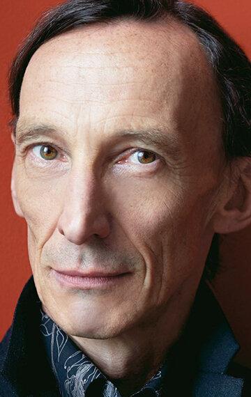 Julian Richings