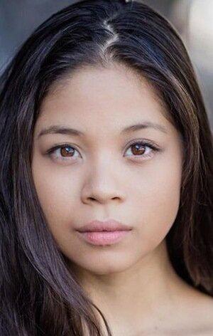 Eva Noblezada