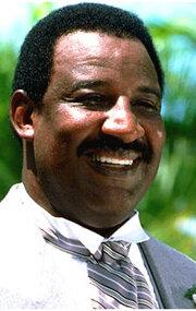 Frank McRae