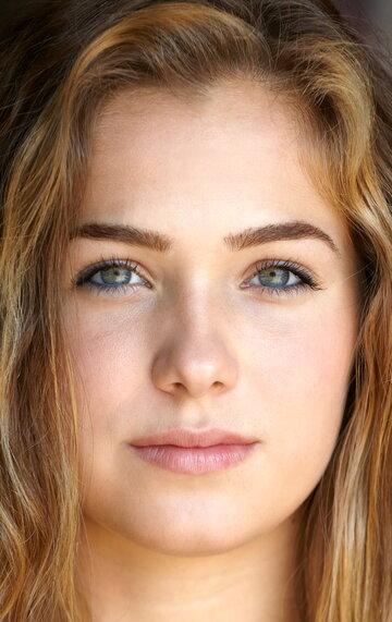 Haley Lu Richardson