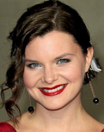 Heather Tom