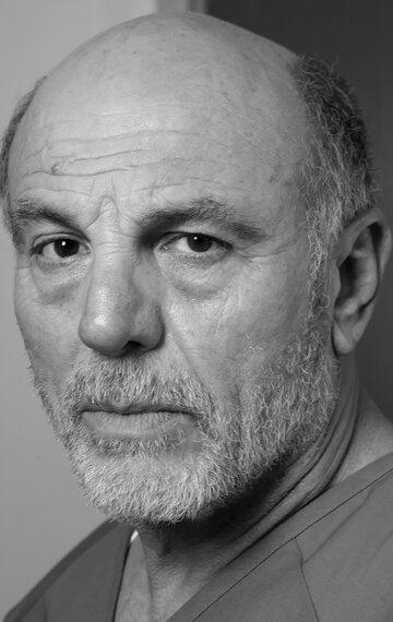 Carmen Argenziano