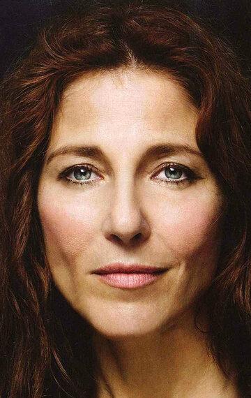 Catherine Keener