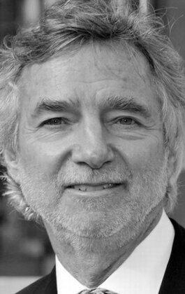 Curtis Hanson