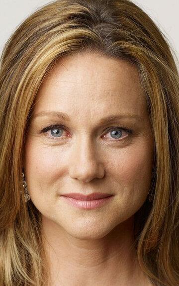 Laura Linney