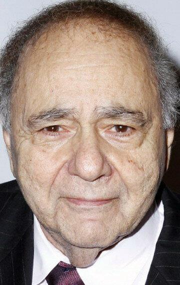 Michael Constantine