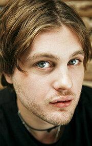 Michael Pitt