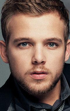 Max Thieriot