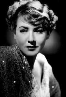 Mae Clarke