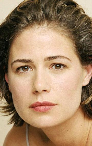 Maura Tierney