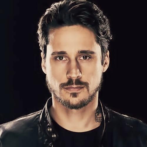 Peter Gadiot