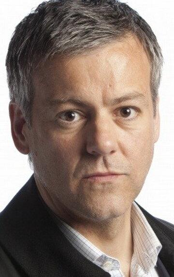 Rupert Graves