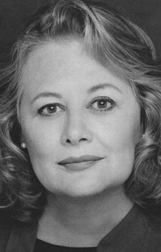 Shirley Knight