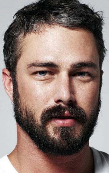 Taylor Kinney