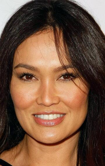 Tia Carrere