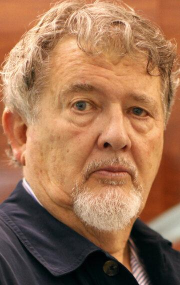 Walter Hill