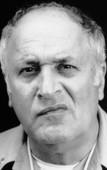 Vic Tayback